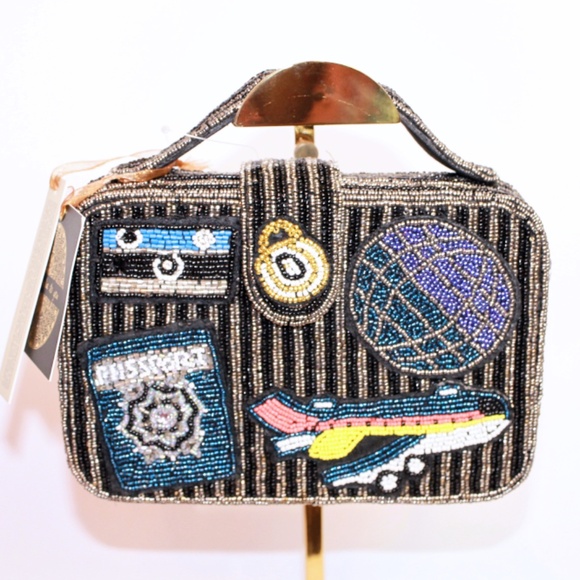 Mile High Made in India Beaded Clutch - Picture 1 of 5